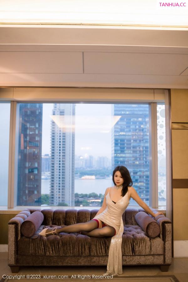   [XiuRen]高清写真图 2023.09.18 No.7401 陆萱雅 黑丝美臀第4张图片